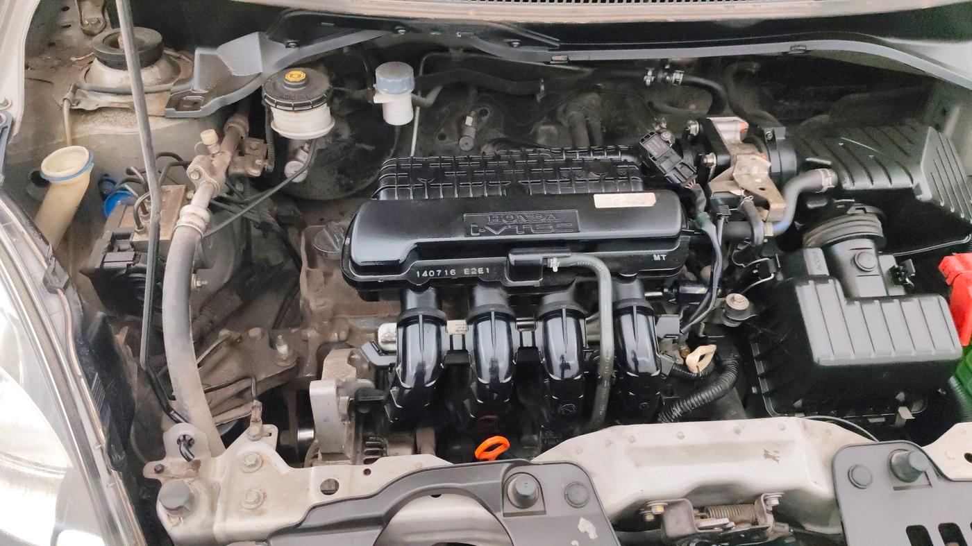 2014 Honda Amaze 1.2L I-VTEC SX, Petrol, Manual, 62,242 km, Engine View - Right