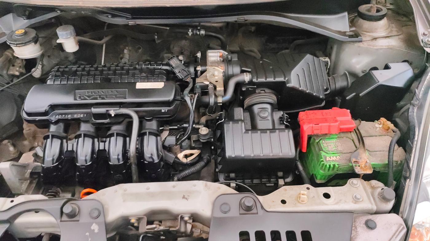 2014 Honda Amaze 1.2L I-VTEC SX, Petrol, Manual, 62,242 km, Engine View - Left