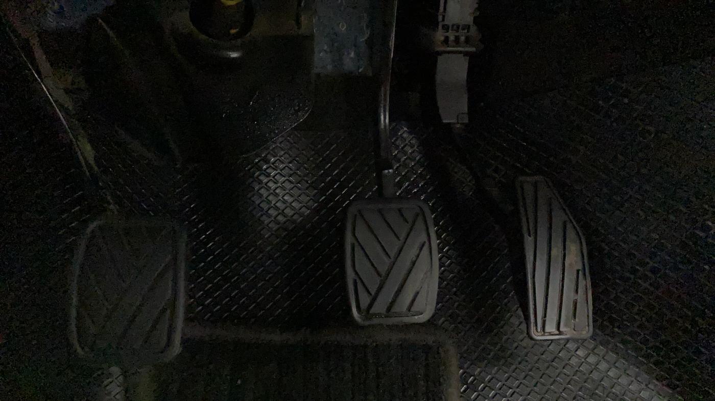 2021 Maruti XL6 ALPHA MT, Petrol, Manual, 48,445 km, Pedals