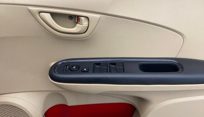 2017 Honda Brio S MT, Petrol, Manual, 62,298 km, Driver Side Door Panels Control