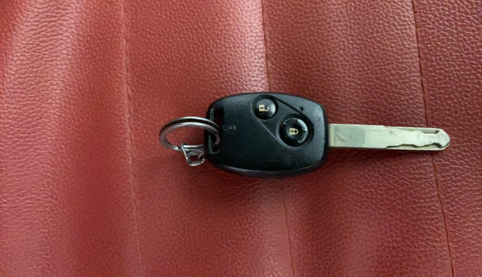 2017 Honda Brio S MT, Petrol, Manual, 62,298 km, Key Close Up