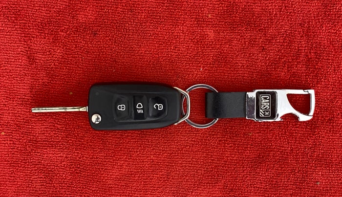 2021 Tata Tiago XZA PLUS PETROL, Petrol, Automatic, 50,187 km, Key Close Up