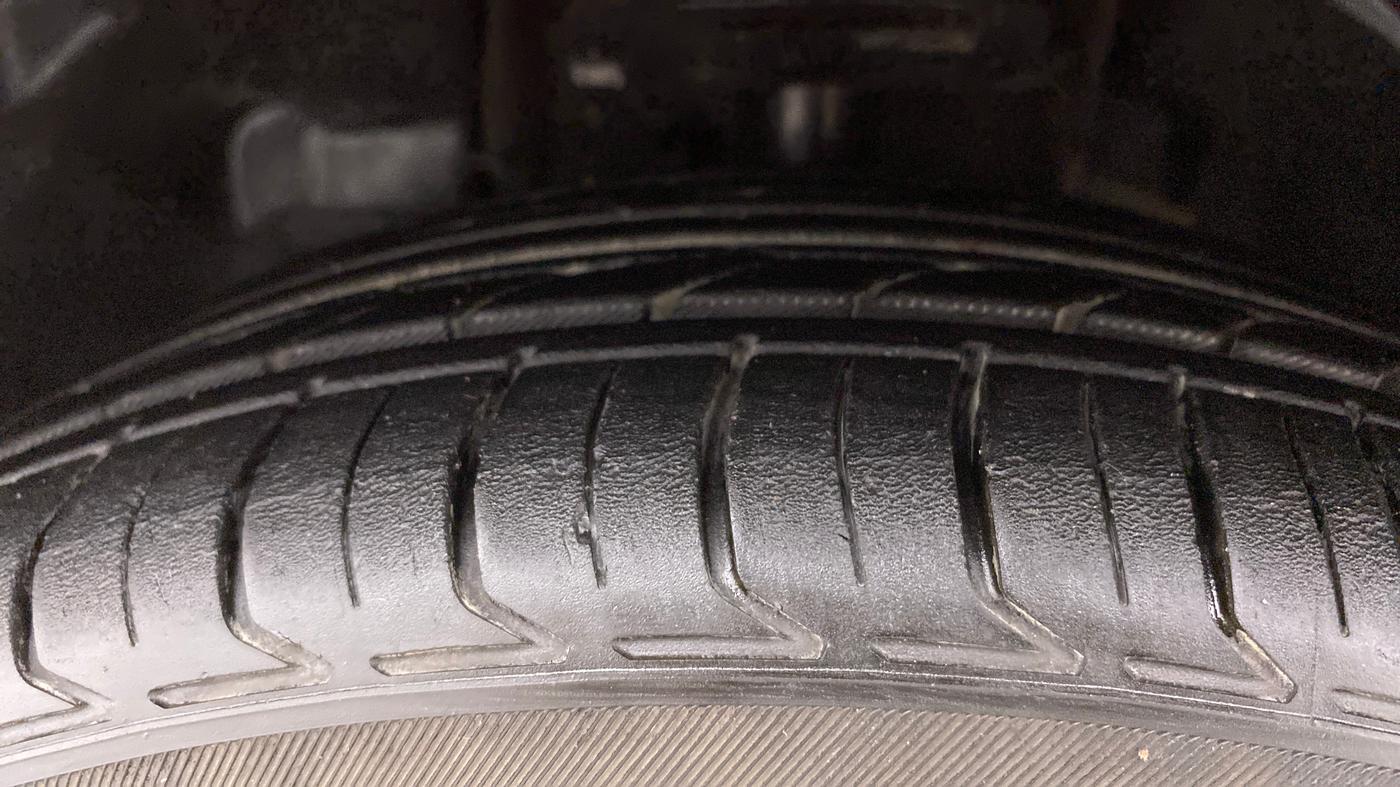 2021 Tata Tiago XZA PLUS PETROL, Petrol, Automatic, 50,187 km, Left Front Tyre Tread