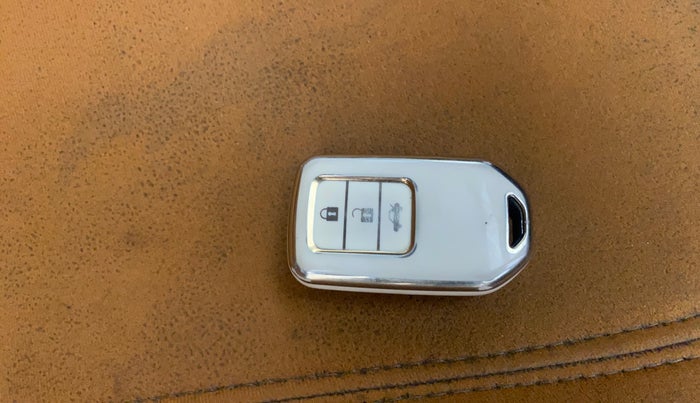 2018 Honda Jazz 1.2L I-VTEC VX CVT, Petrol, Automatic, 81,452 km, Key Close Up