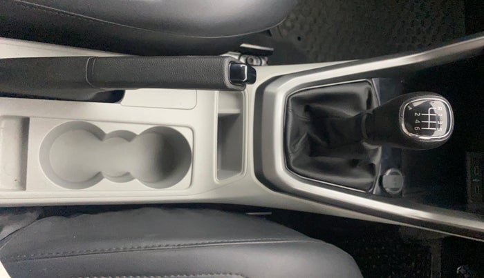 2022 Skoda KUSHAQ AMBITION 1.0L TSI MT, Petrol, Manual, 32,356 km, Gear Lever