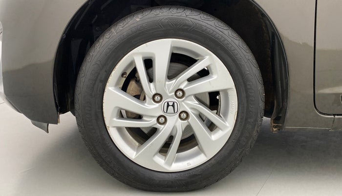 2017 Honda Jazz 1.2 V MT, Petrol, Manual, 46,132 km, Left Front Wheel