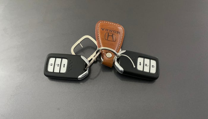 2021 Honda City 1.5L I-VTEC V MT 5TH GEN, Petrol, Manual, 70,298 km, Key Close Up