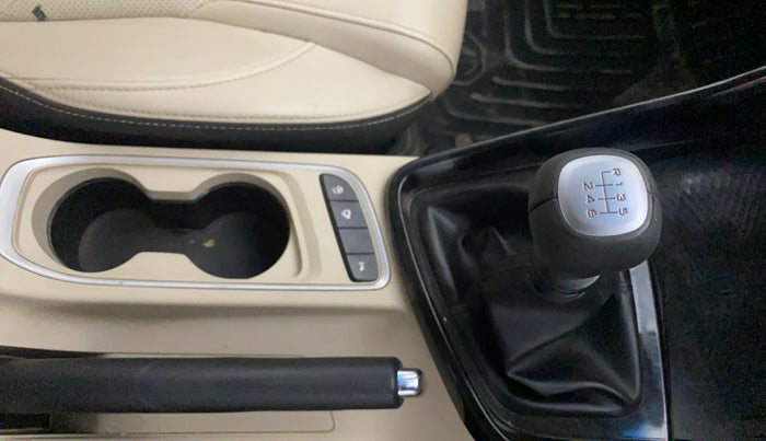 2021 MG HECTOR SHARP HYBRID 1.5 PETROL, Petrol, Manual, 81,248 km, Gear Lever