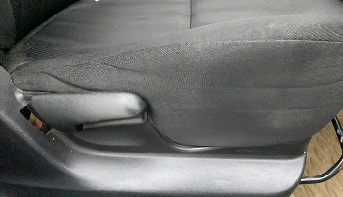 2013 Maruti Swift VDI, Diesel, Manual, 40,550 km, Driver Side Adjustment Panel