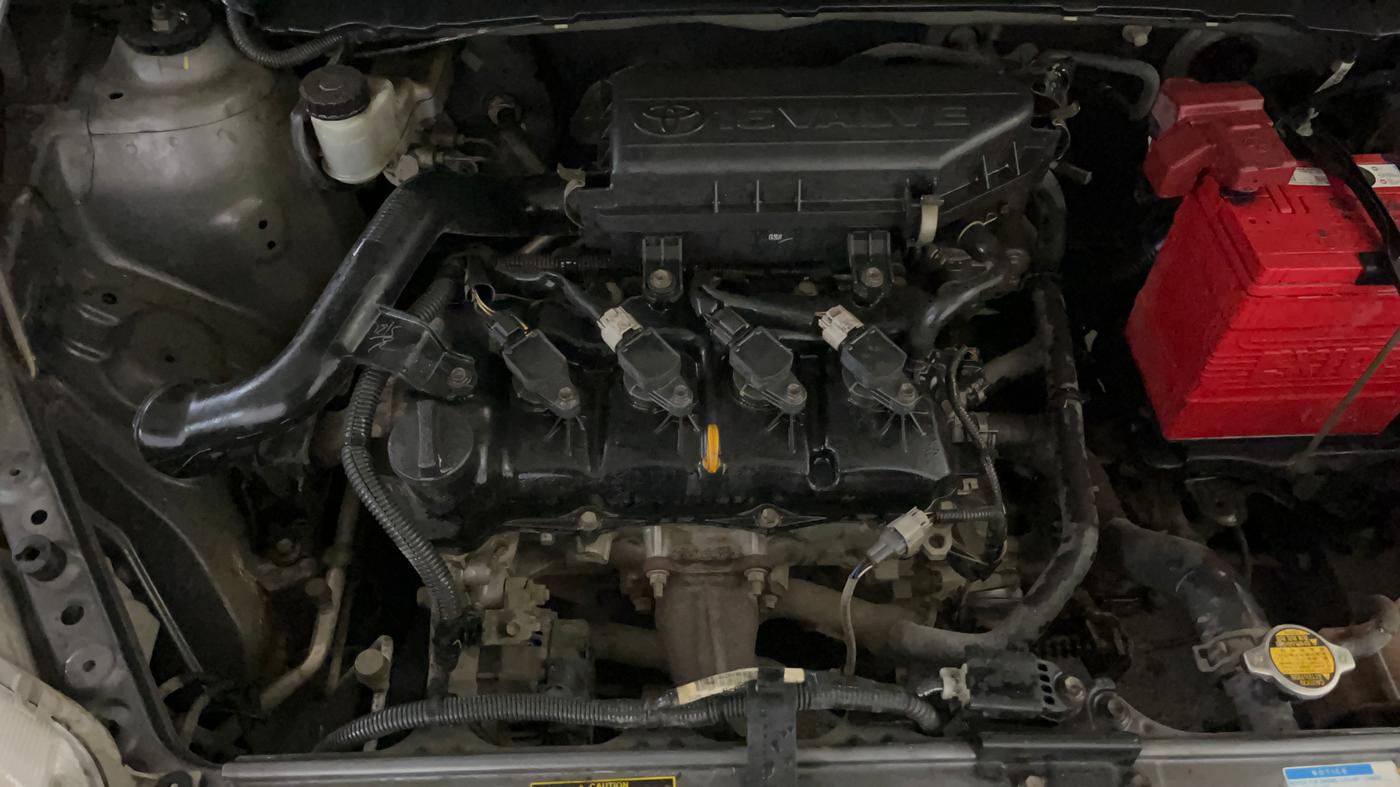2015 Toyota Etios G, Petrol, Manual, 65,292 km, Engine View - Right