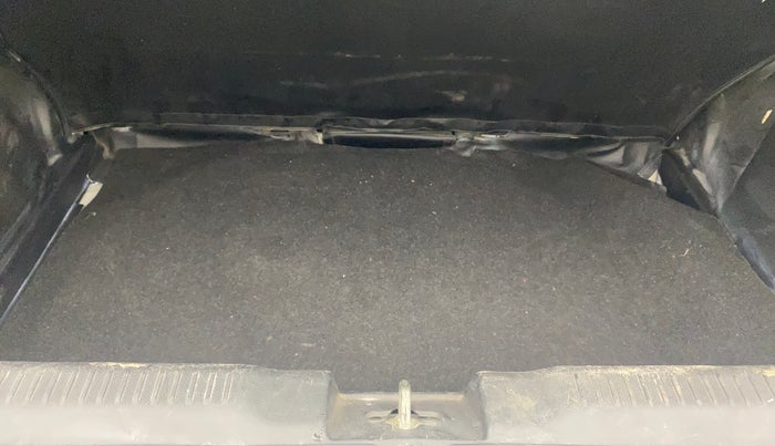 2019 Maruti Swift VXI AMT, Petrol, Automatic, 40,569 km, Boot Inside