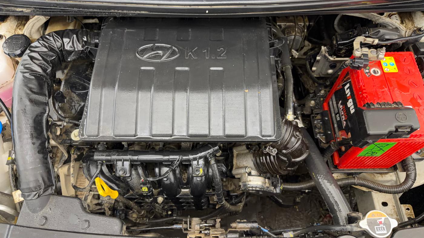 2023 Hyundai GRAND I10 NIOS MAGNA 1.2 KAPPA VTVT, Petrol, Manual, 32,543 km, Engine View