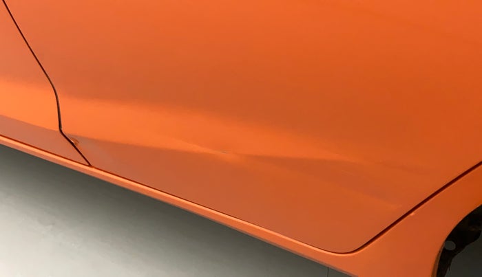 2016 Honda Jazz 1.2L I-VTEC V AT, Petrol, Automatic, 96,184 km, Rear left door - Slightly dented