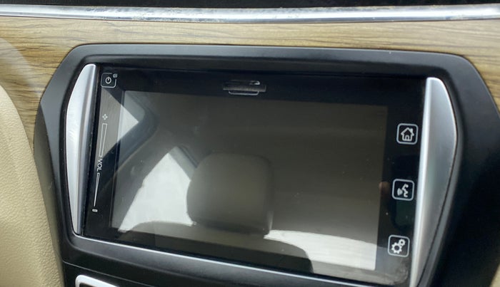 2018 Maruti Ciaz ALPHA DIESEL 1.3, Diesel, Manual, 43,865 km, Infotainment system - GPS Card not working/missing