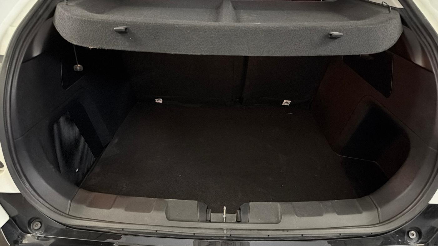 2024 Tata Curvv Accomplished S 1.2 Petrol 6MT, Petrol, Manual, 9,688 km, Boot Inside