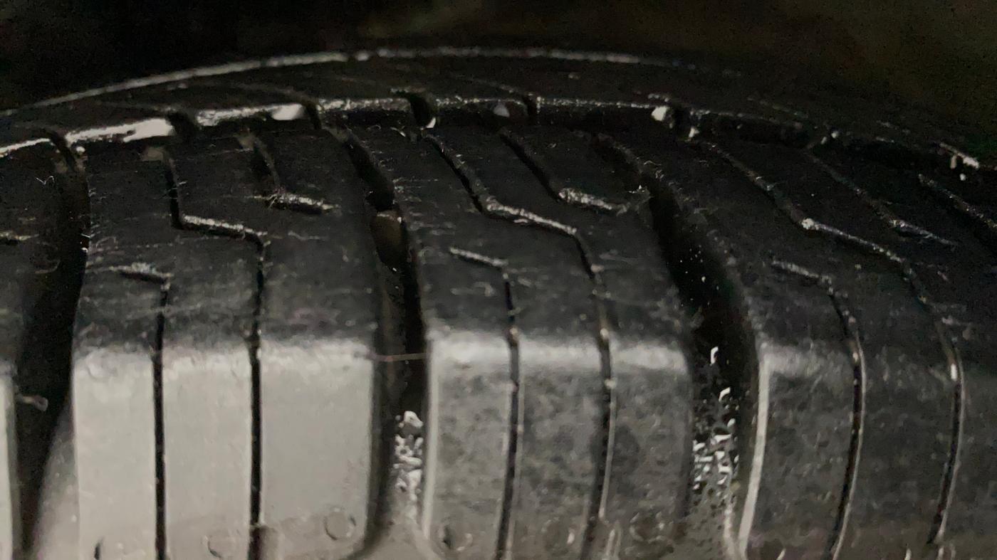 2013 Hyundai i10 ERA 1.1, Petrol, Manual, 88,774 km, Left Front Tyre Tread
