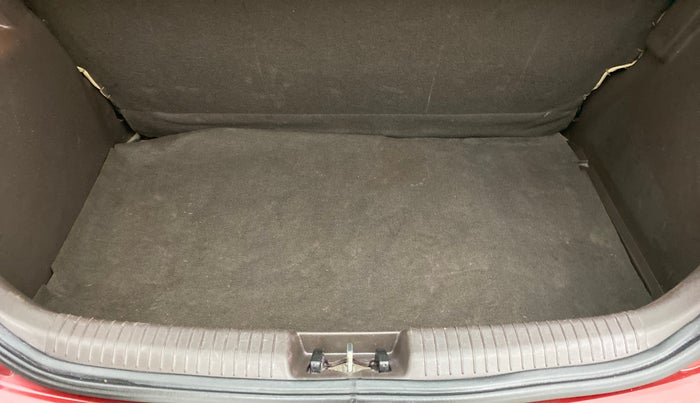 2010 Hyundai i20 MAGNA O 1.2, Petrol, Manual, 57,042 km, Boot Inside