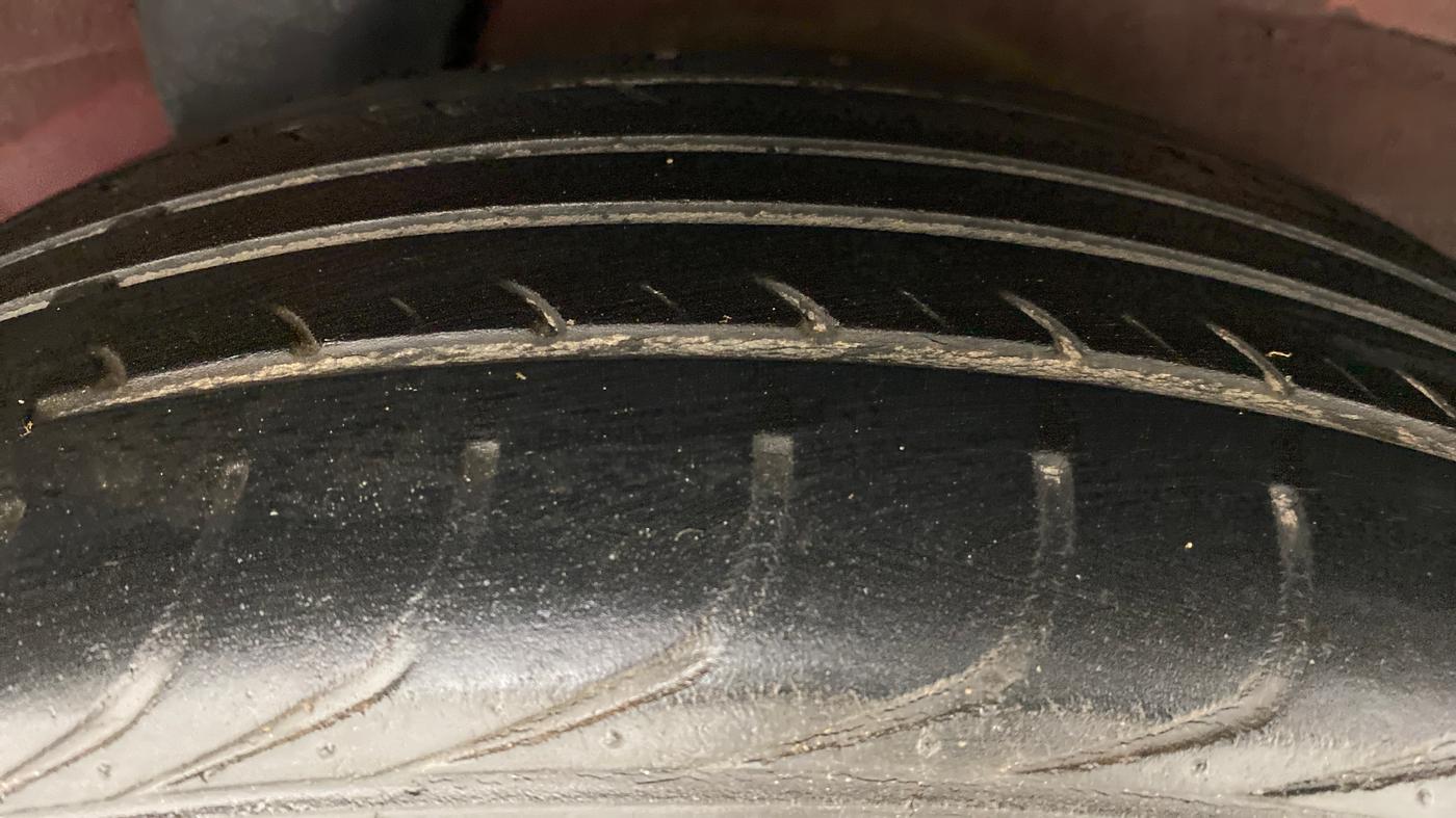 2010 Hyundai i20 MAGNA O 1.2, Petrol, Manual, 57,042 km, Left Rear Tyre Tread