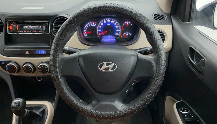 2015 Hyundai Grand i10 MAGNA 1.2 KAPPA VTVT, Petrol, Manual, 33,954 km, Steering Wheel Close Up