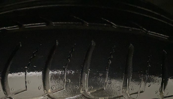 2018 Ford Ecosport TITANIUM 1.5L PETROL, Petrol, Manual, 54,496 km, Left Front Tyre Tread