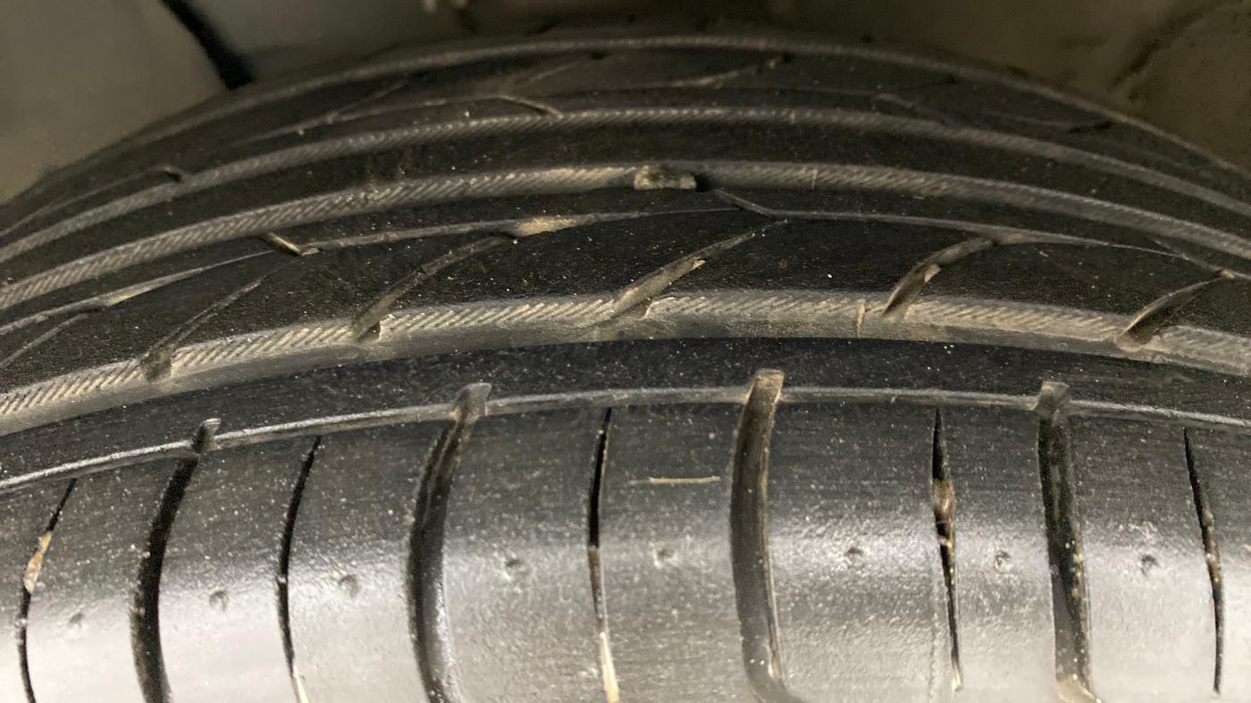 2016 Nissan Micra XV CVT, Petrol, Automatic, 44,200 km, Left Front Tyre Tread