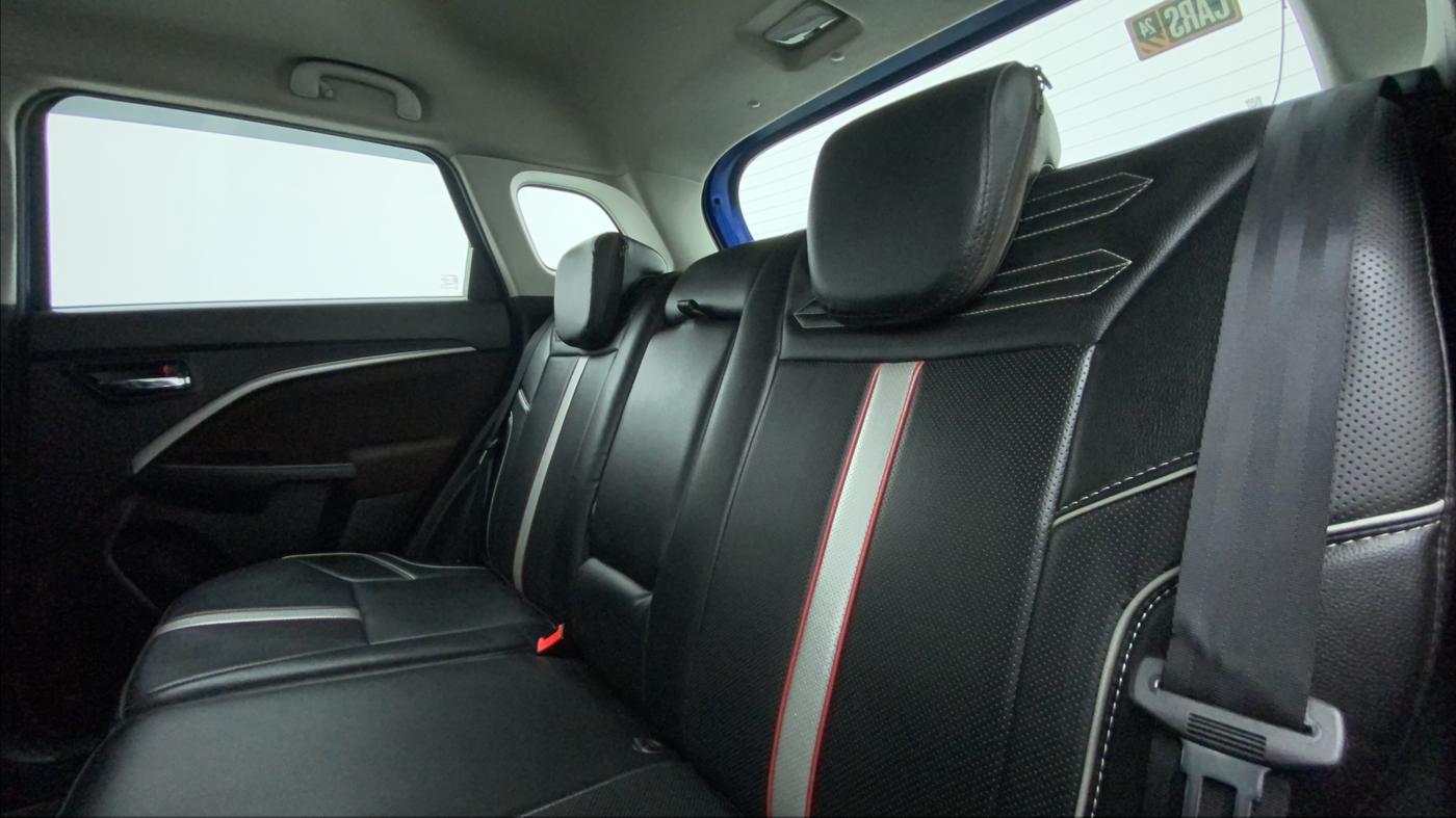 2022 Maruti BREZZA ZXI SMART HYBRID , Petrol, Manual, 14,174 km, Right Side Rear Door Cabin