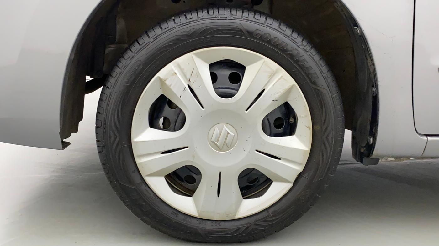 2016 Maruti Wagon R 1.0 VXI AMT, CNG, Automatic, 41,293 km, Left Front Wheel