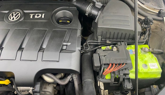 2016 Volkswagen Ameo HIGHLINE PLUS 1.5L 16 ALLOY, Diesel, Manual, 1,25,903 km, Engine View - Left