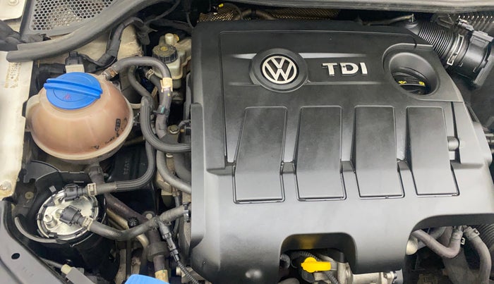2016 Volkswagen Ameo HIGHLINE PLUS 1.5L 16 ALLOY, Diesel, Manual, 1,25,903 km, Engine View - Right
