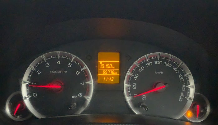 2013 Maruti Swift VXI, CNG, Manual, 65,776 km, Odometer Image