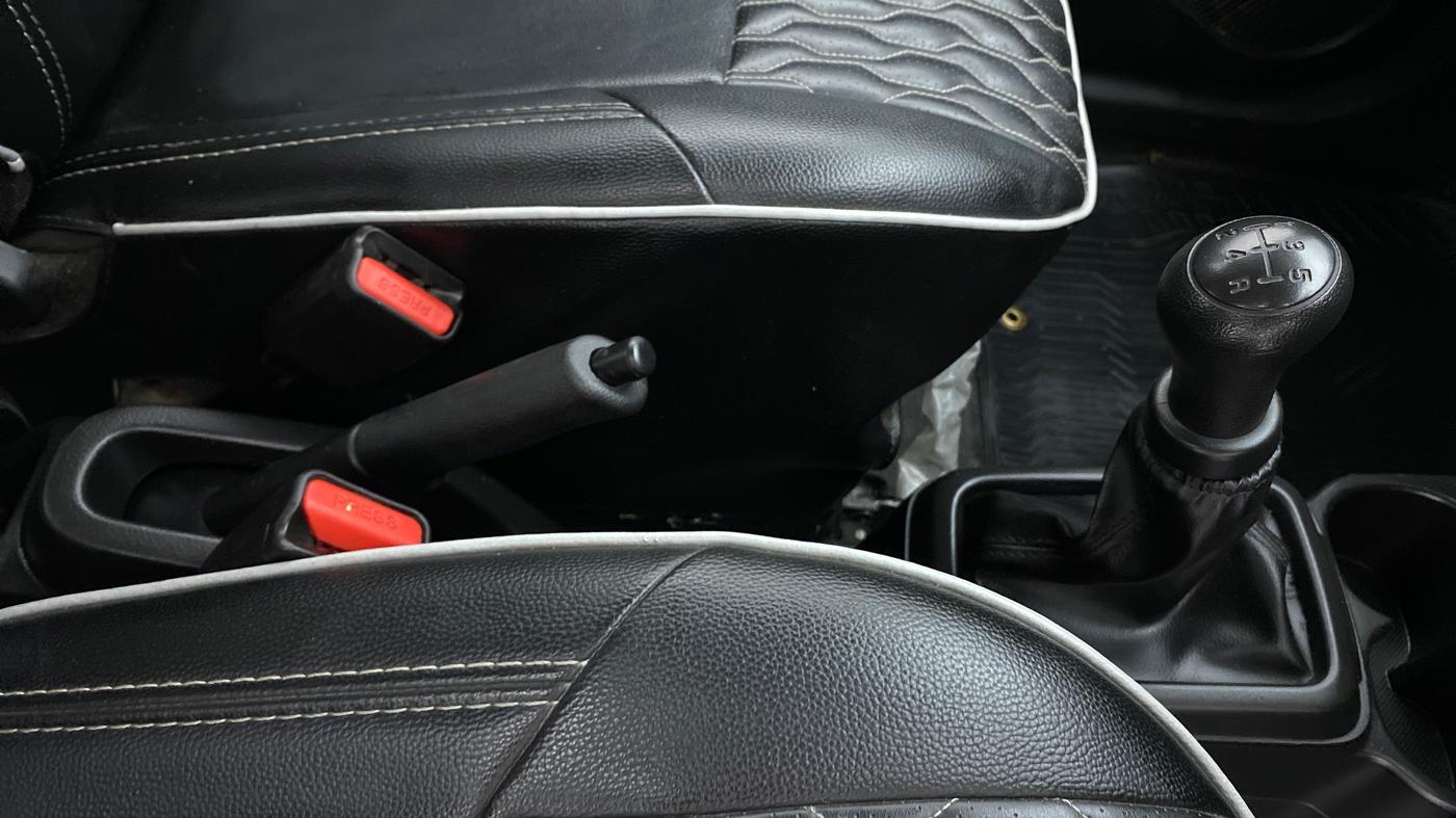 2019 Maruti S PRESSO VXI PLUS, Petrol, Manual, 23,787 km, Gear Lever