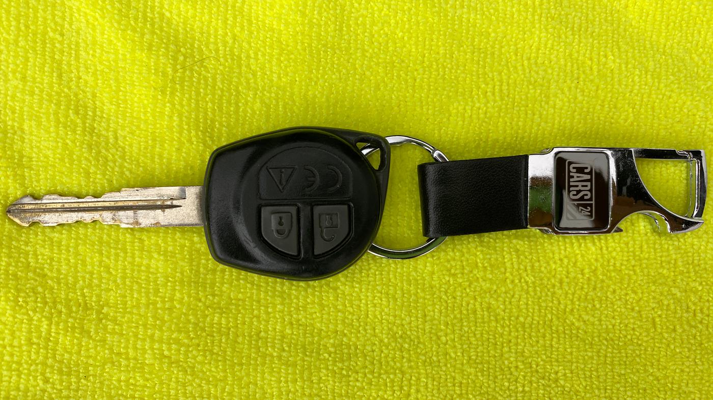 2019 Maruti S PRESSO VXI PLUS, Petrol, Manual, 23,787 km, Key Close Up