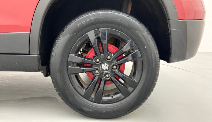2017 Maruti Vitara Brezza ZDI PLUS DUAL TONE, Diesel, Manual, 54,557 km, Left Rear Wheel