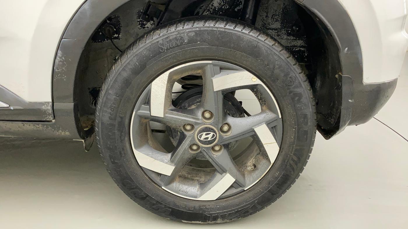 2019 Hyundai VENUE SX 1.0 (O) TURBO, Petrol, Manual, 65,989 km, Left Rear Wheel