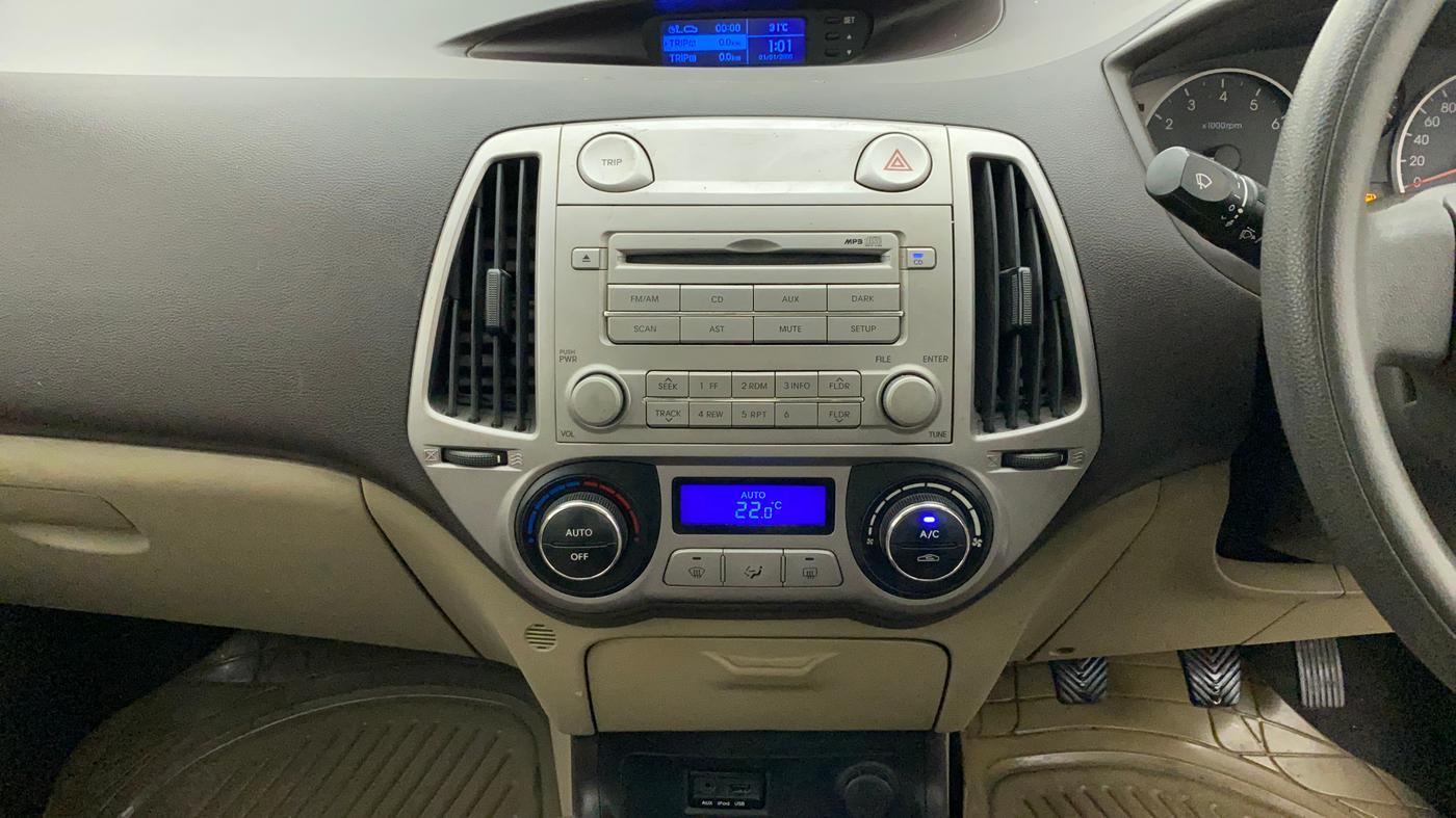 2011 Hyundai i20 MAGNA 1.2, Petrol, Manual, 69,332 km, Air Conditioner