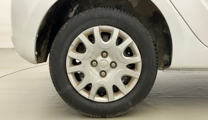 2011 Hyundai i20 MAGNA 1.2, Petrol, Manual, 69,332 km, Right Rear Wheel