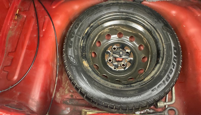 2013 Hyundai Eon MAGNA +, Petrol, Manual, 40,803 km, Spare Tyre