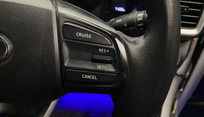 2022 Hyundai VENUE SX 1.0 TURBO, Petrol, Manual, 71,382 km, Adaptive Cruise Control