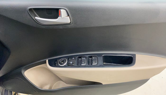 2018 Hyundai Grand i10 SPORTZ 1.2 KAPPA VTVT, Petrol, Manual, 72,350 km, Driver Side Door Panels Control