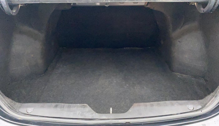 2018 Maruti Ciaz ALPHA DIESEL 1.3, Diesel, Manual, 58,305 km, Boot Inside