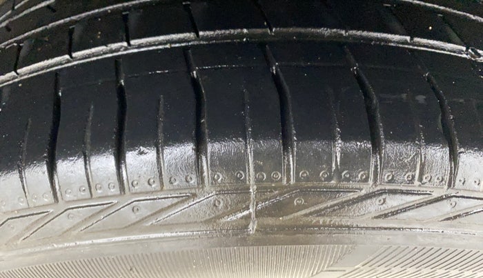 2019 Tata NEXON XZ PLUS PETROL, Petrol, Manual, 75,569 km, Left Rear Tyre Tread