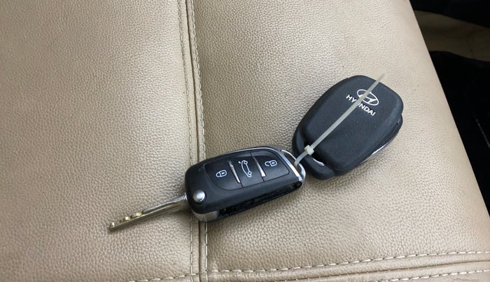 2013 Hyundai i20 MAGNA (O) 1.2, Petrol, Manual, 55,859 km, Key Close Up