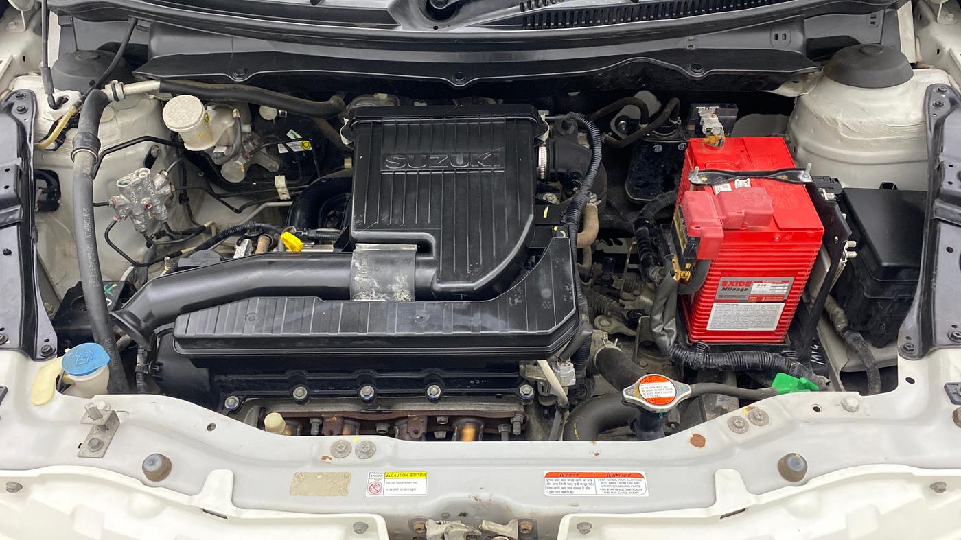 2017 Maruti Swift VXI, Petrol, Manual, 52,616 km, Open Bonet