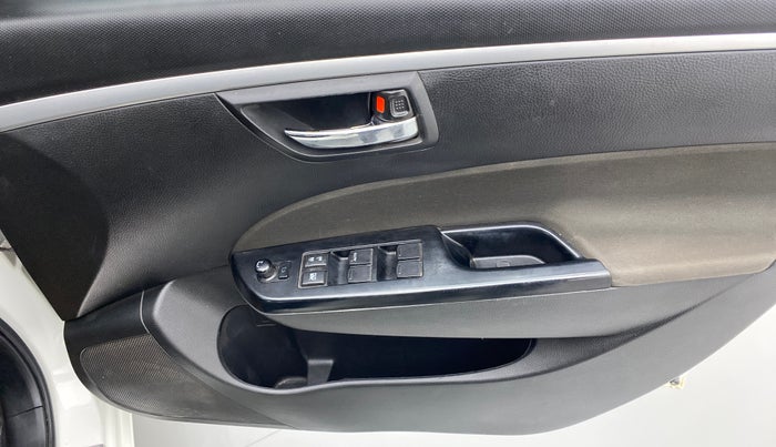 2017 Maruti Swift VXI, Petrol, Manual, 52,616 km, Driver Side Door Panels Control