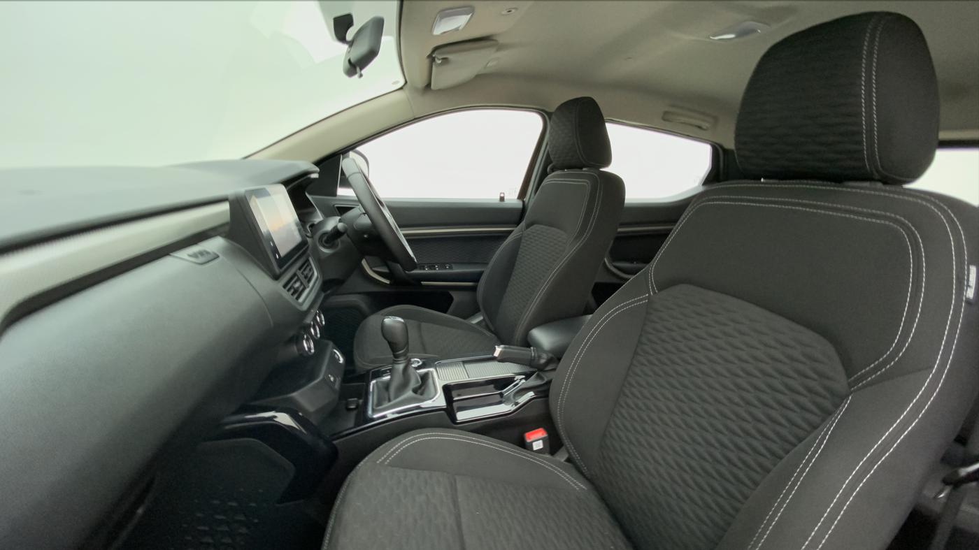 2021 Renault Kiger RXZ AMT 1.0 DUAL TONE, Petrol, Automatic, 10,993 km, Right Side Front Door Cabin
