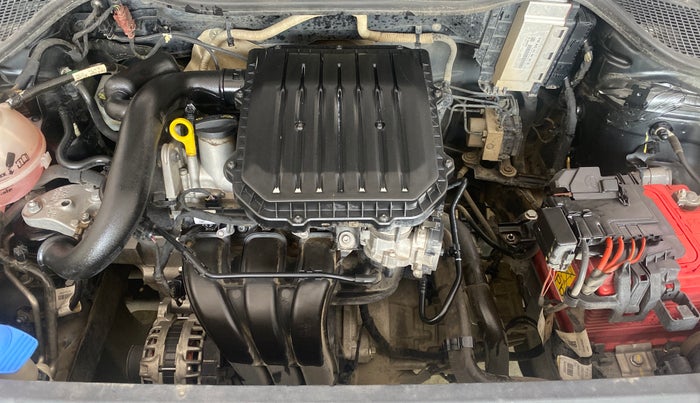 2020 Volkswagen Polo COMFORTLINE 1.0L MPI, Petrol, Manual, 1,25,895 km, Engine View