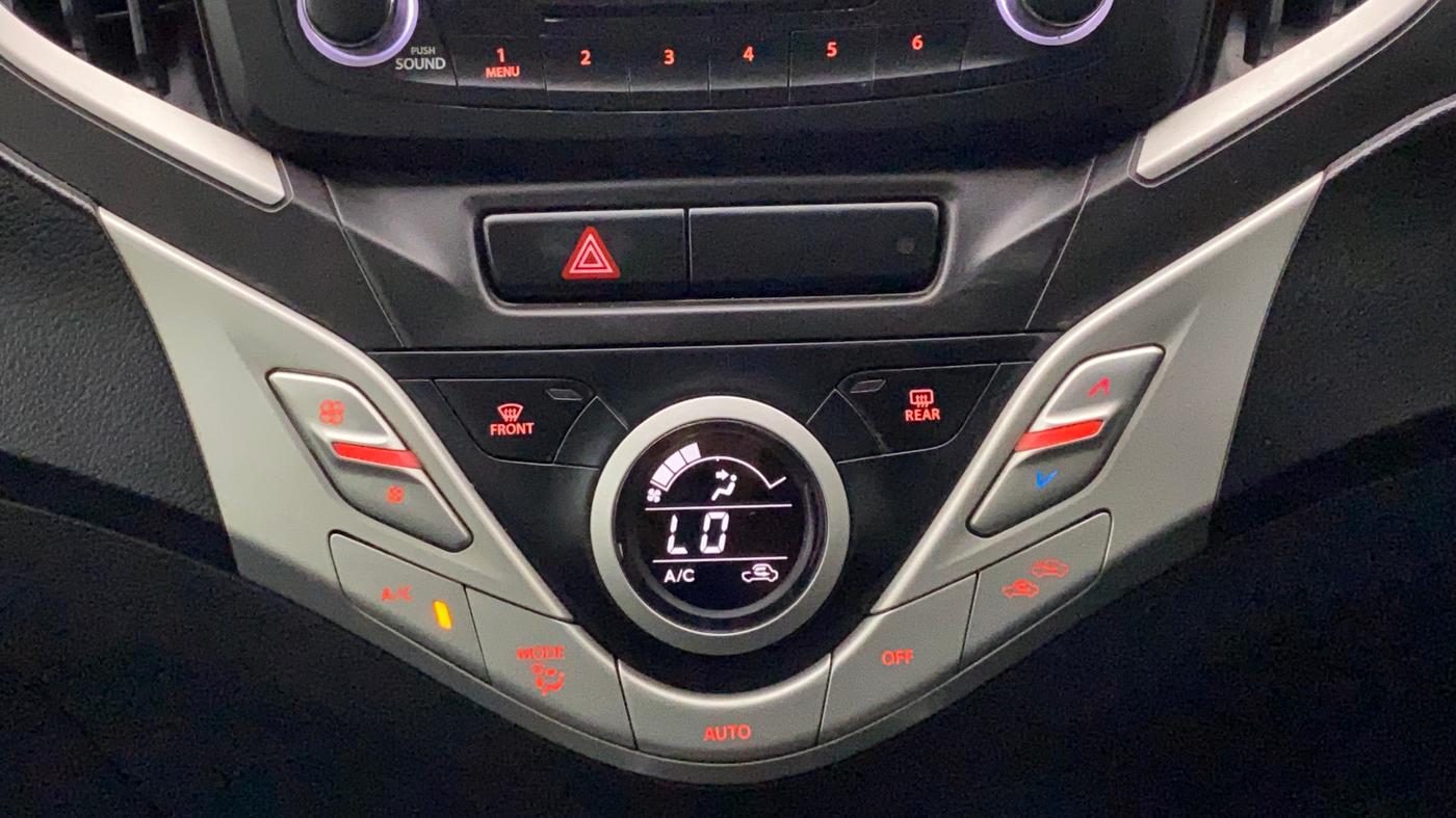 2017 Maruti Baleno ZETA PETROL 1.2, Petrol, Manual, 49,387 km, Automatic Climate Control