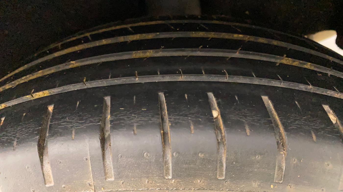 2017 Maruti Baleno ZETA PETROL 1.2, Petrol, Manual, 49,387 km, Left Rear Tyre Tread