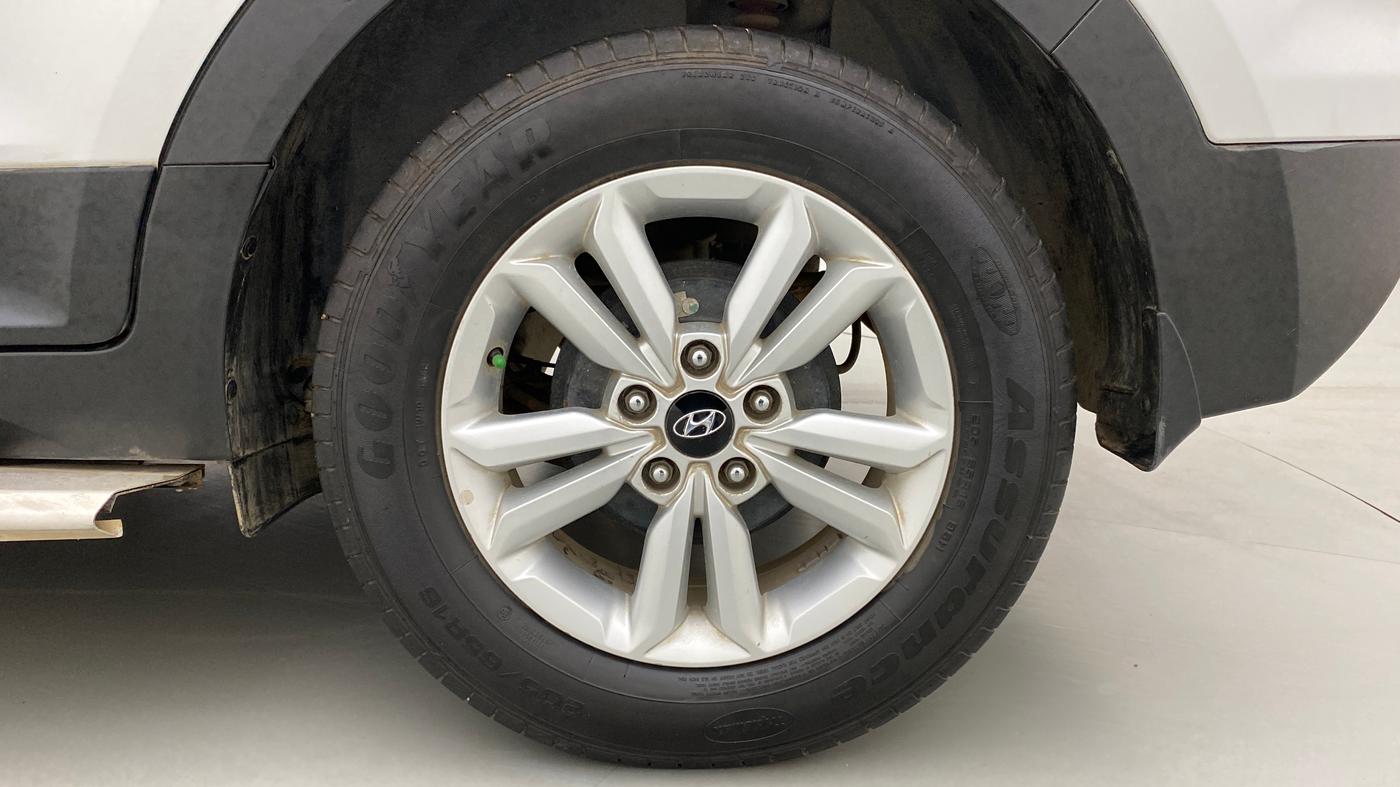 2015 Hyundai Creta 1.6 SX PLUS PETROL, Petrol, Manual, 35,025 km, Left Rear Wheel