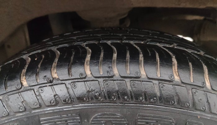 2016 Maruti Alto K10 VXI, Petrol, Manual, 77,388 km, Left Rear Tyre Tread